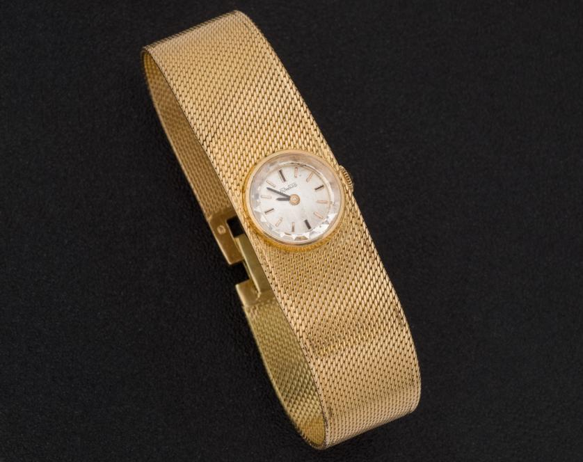 半額品 DUWARD king 18k ladies vintage watch shopsensepromotions.com.au