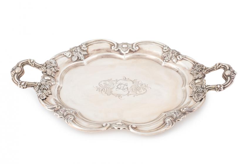 A Silver tray. early 20th century