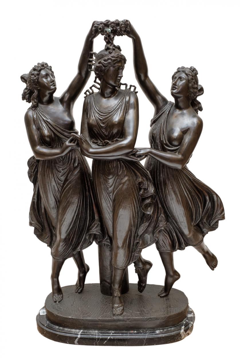 E. Laurent. Escultura en bronce con peana