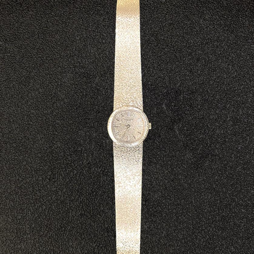 Reloj Patek Philippe de señora en oro blanco