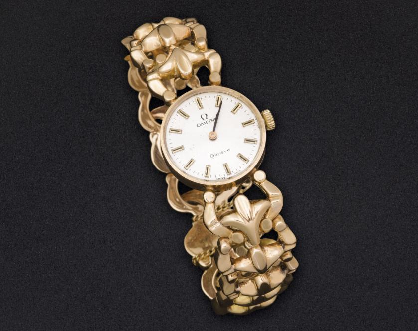 Reloj Omega para señora en oro