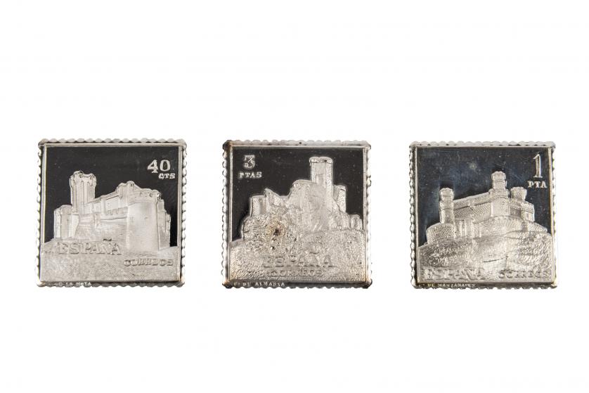 Tres sellos en plata española S. XX.