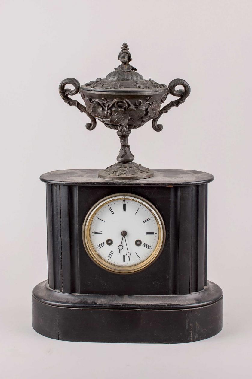 Reloj de sobremesa estilo Napoleón III