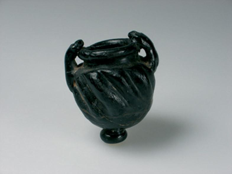 Roman vase for kohl. 400-600 BC
