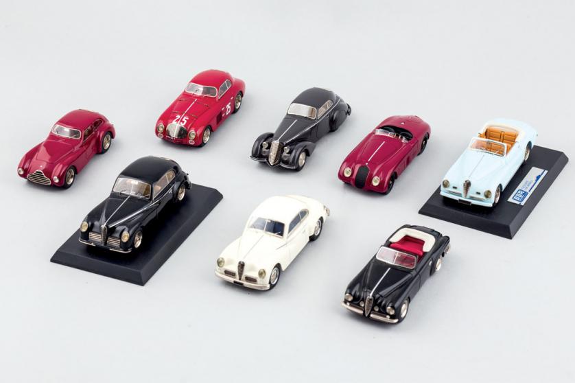 8 Alfa Romeo en miniatura