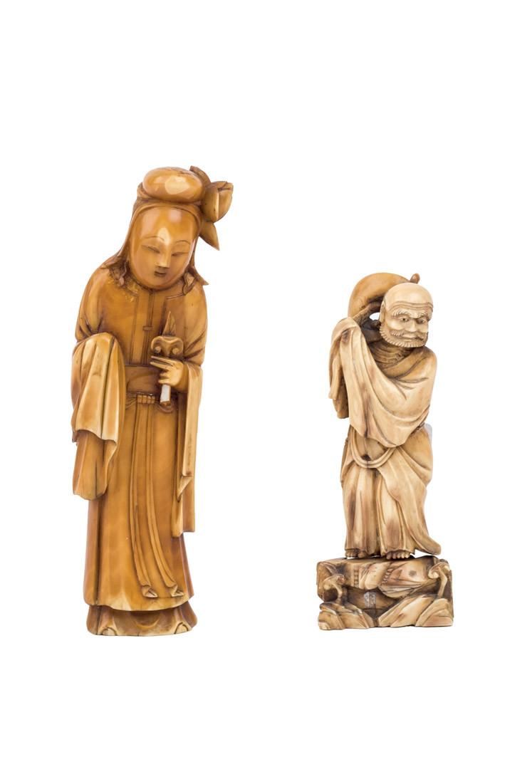 Dos figuras chinas de marfil, Pps. S. XX