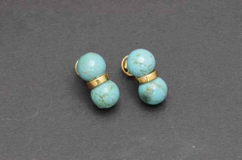 Turquoise and gold earrings