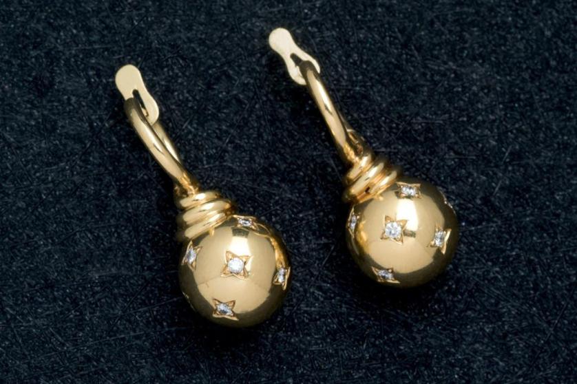 Diamond sphere earrings
