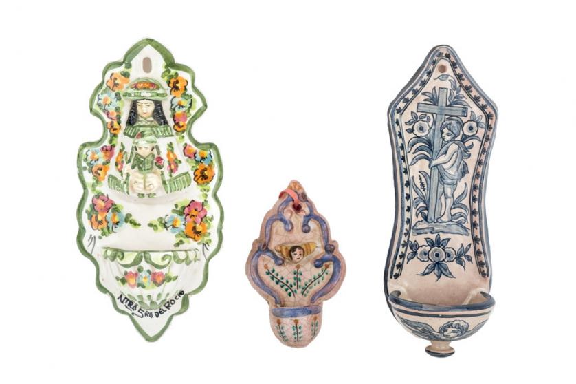 Tres benditeras de cerámica