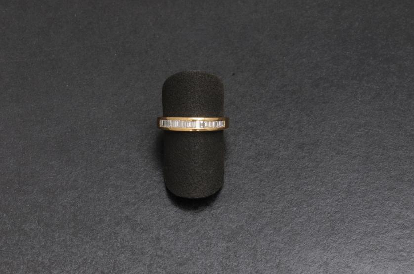 Baguette diamond ring