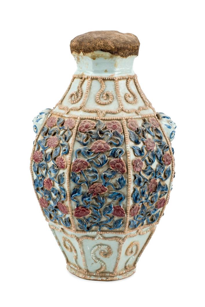 Urna de porcelana china antigua