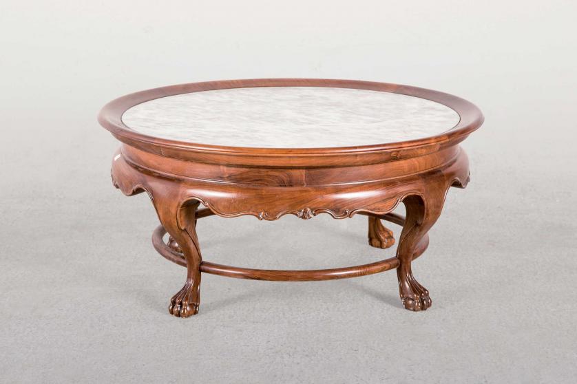Low triplet table. Walnut wood