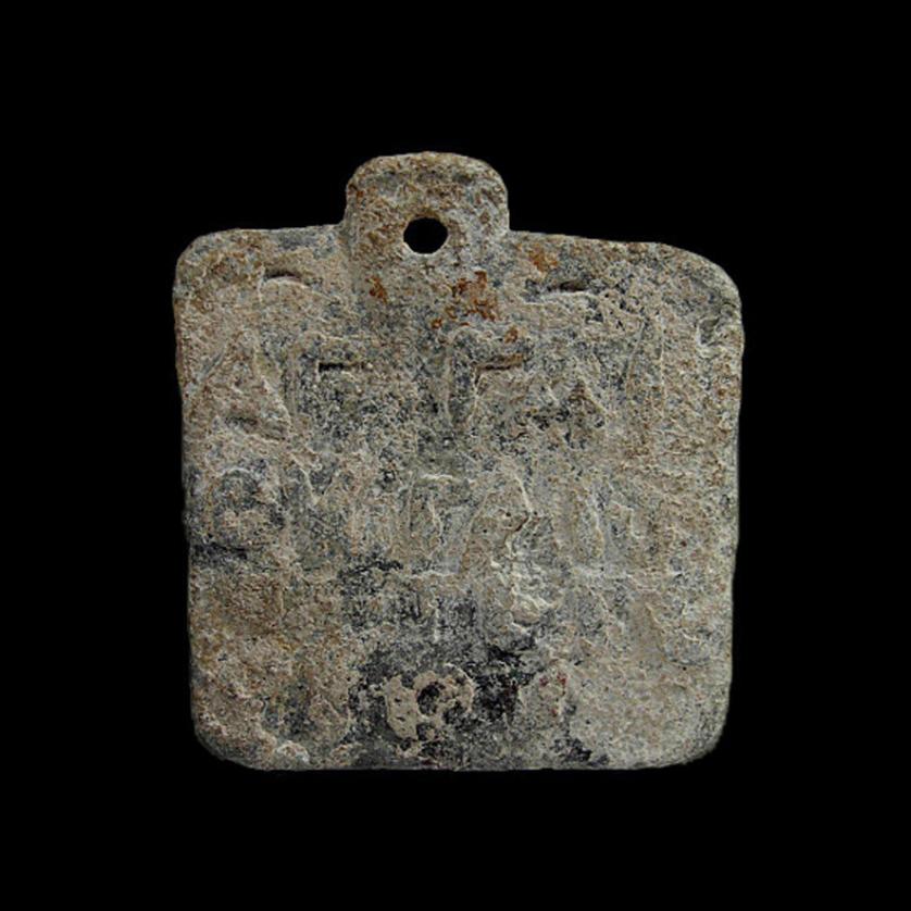 Peso romano de plomo con isncripción
