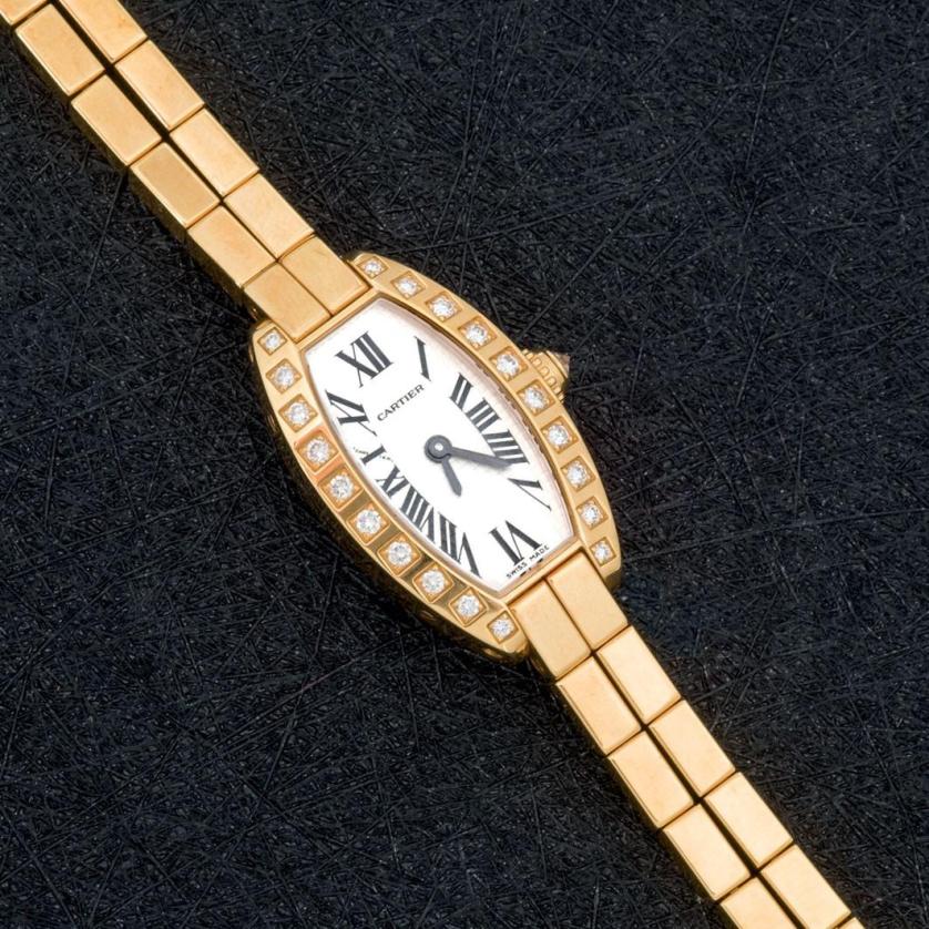 Cartier Laniere de oro con diamantes