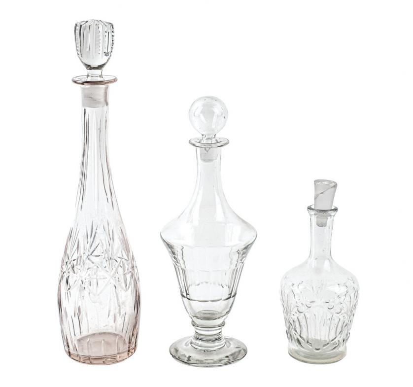 Tres botellas en cristal