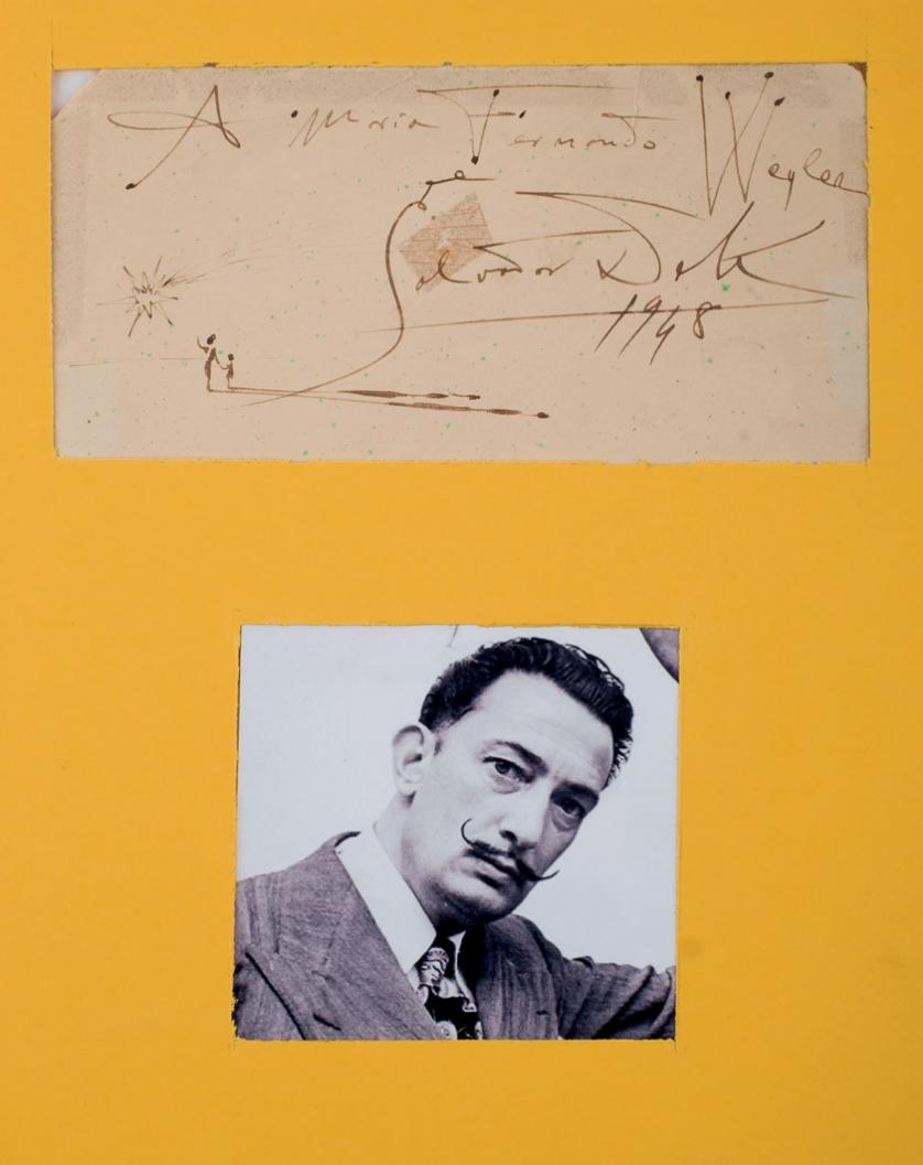Salvador Dalí i Domenech. Dedicatoria