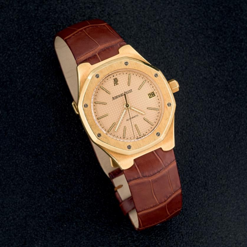 Audemars Piguet Royal Oak mens gold watch