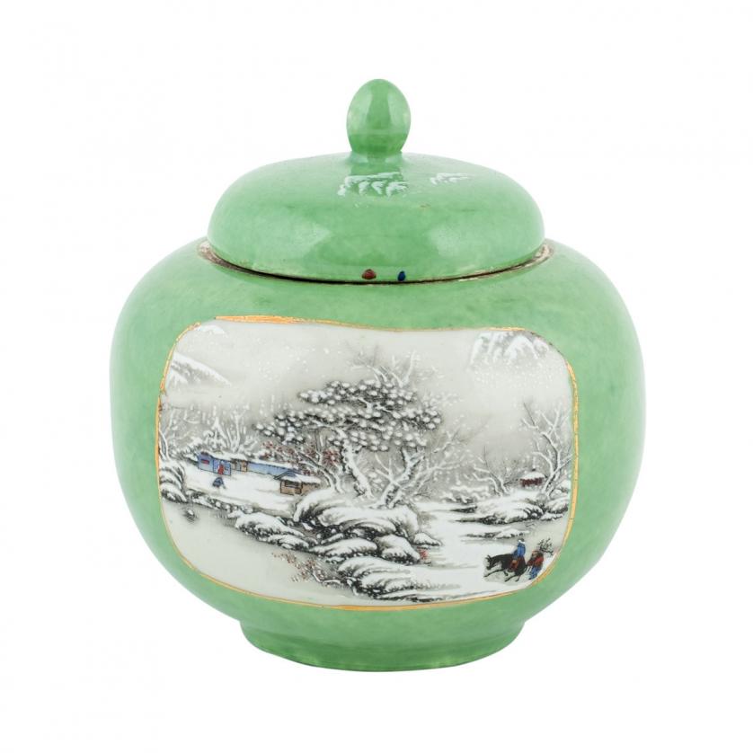 Porcelain tibor, China 1912-1949