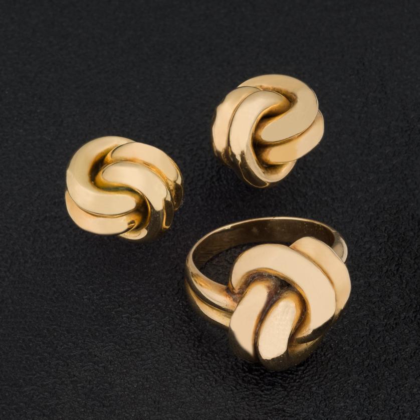 Gold ring and earrings
