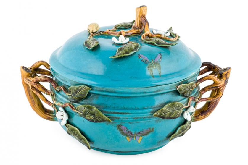 A ceramic almond branches handles tureen. 19th c.